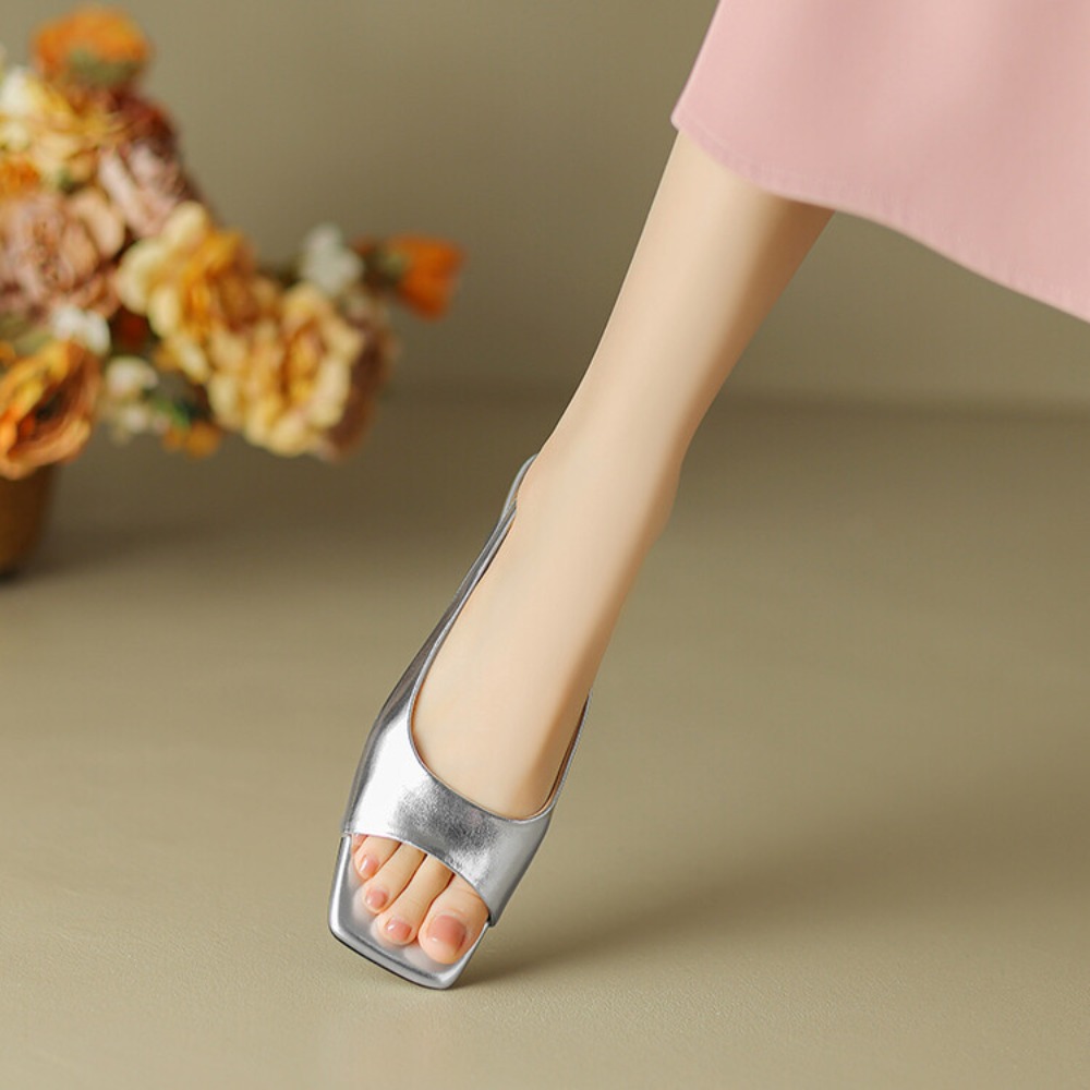 Wygodne miękkie wkładki Metali – Metallic Heel Sandal recenzja i cena